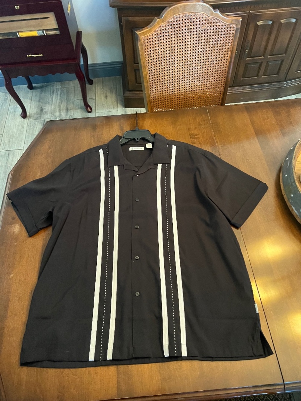 CUBAVERA Men's Short Sleeve Cuban Guayabera Shirt. XXL.
